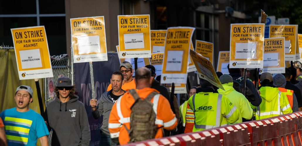 After Strike, Washington Carpenters Approve New Contract by Slim Margin